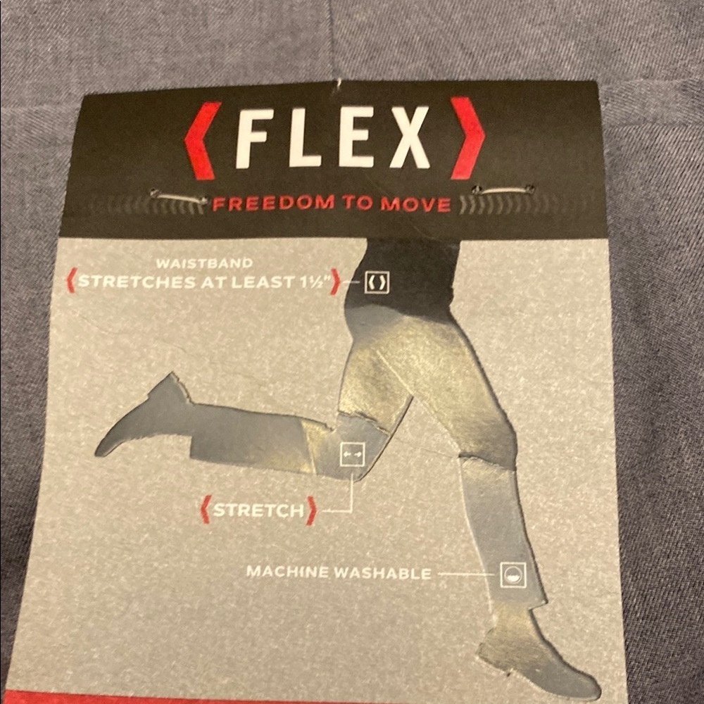 Van Heusen Men's Flex Gray Dress Pants - Picture 3 of 7